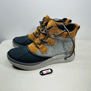 Sorel Ankle Boots in Black, Gray, and Tan